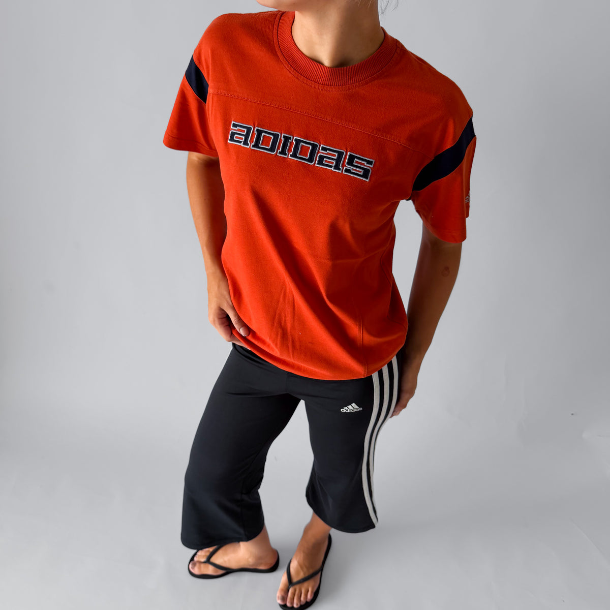 90s Adidas Spell Out Panelled Tee - M