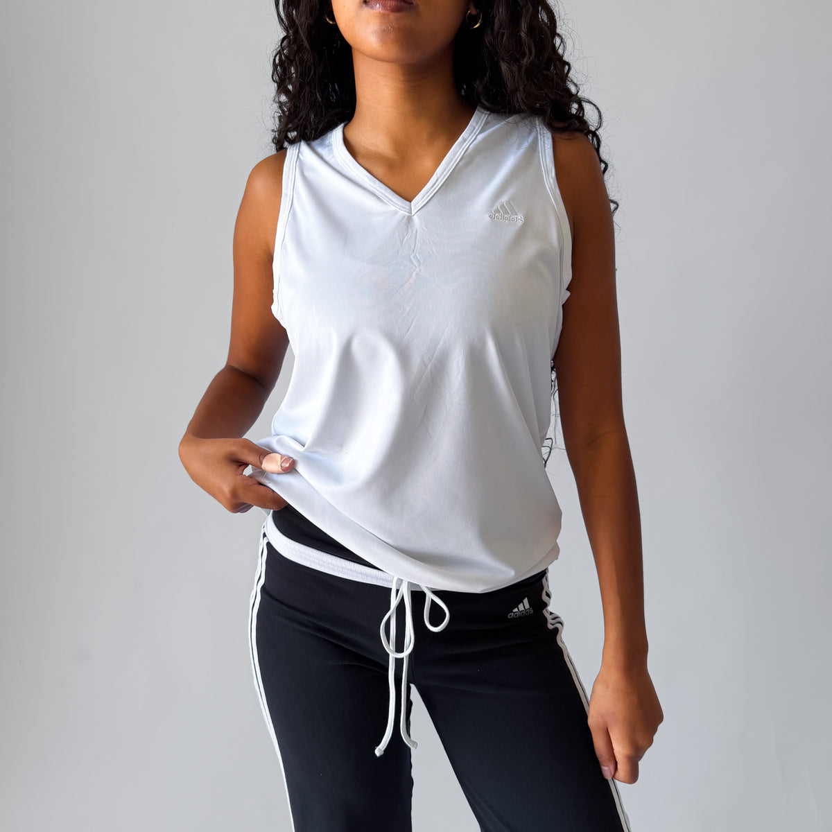 Y2K Adidas V-Neck Activewear Top - L