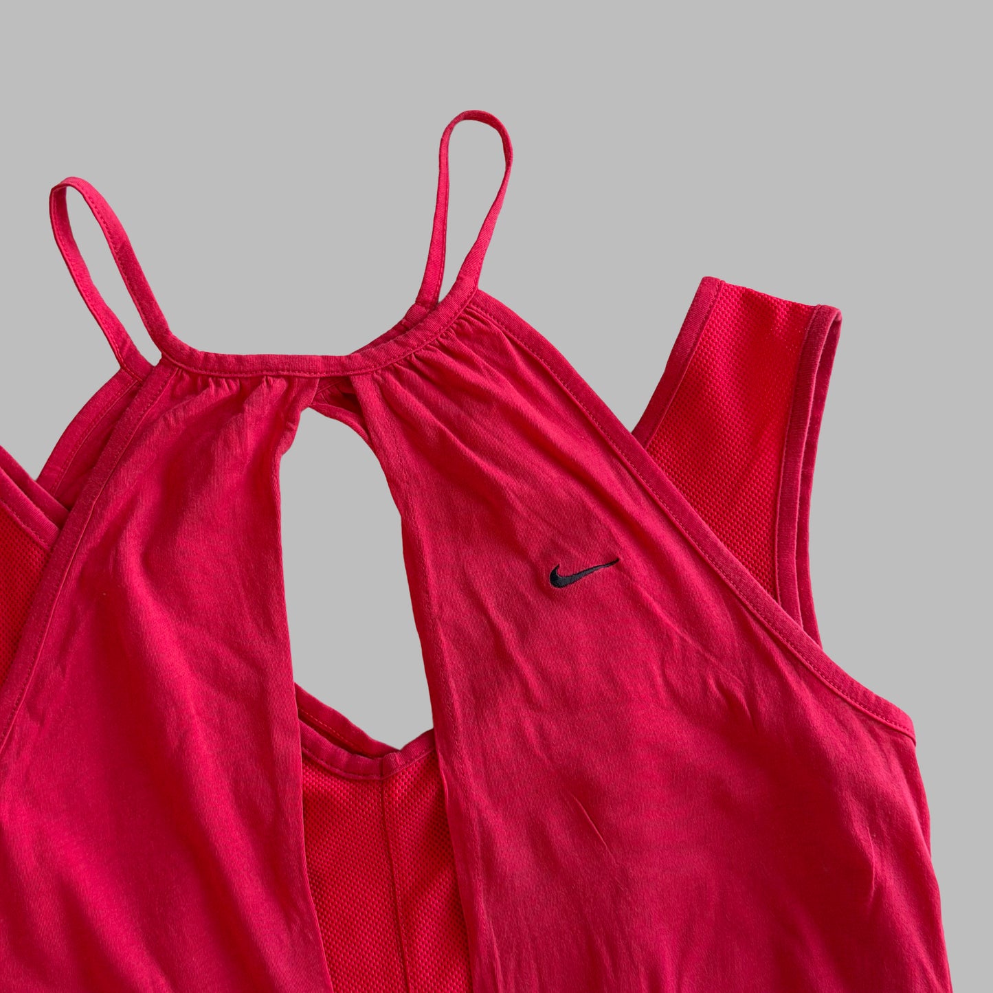 Y2K Nike Keyhole Activewear Tank - S