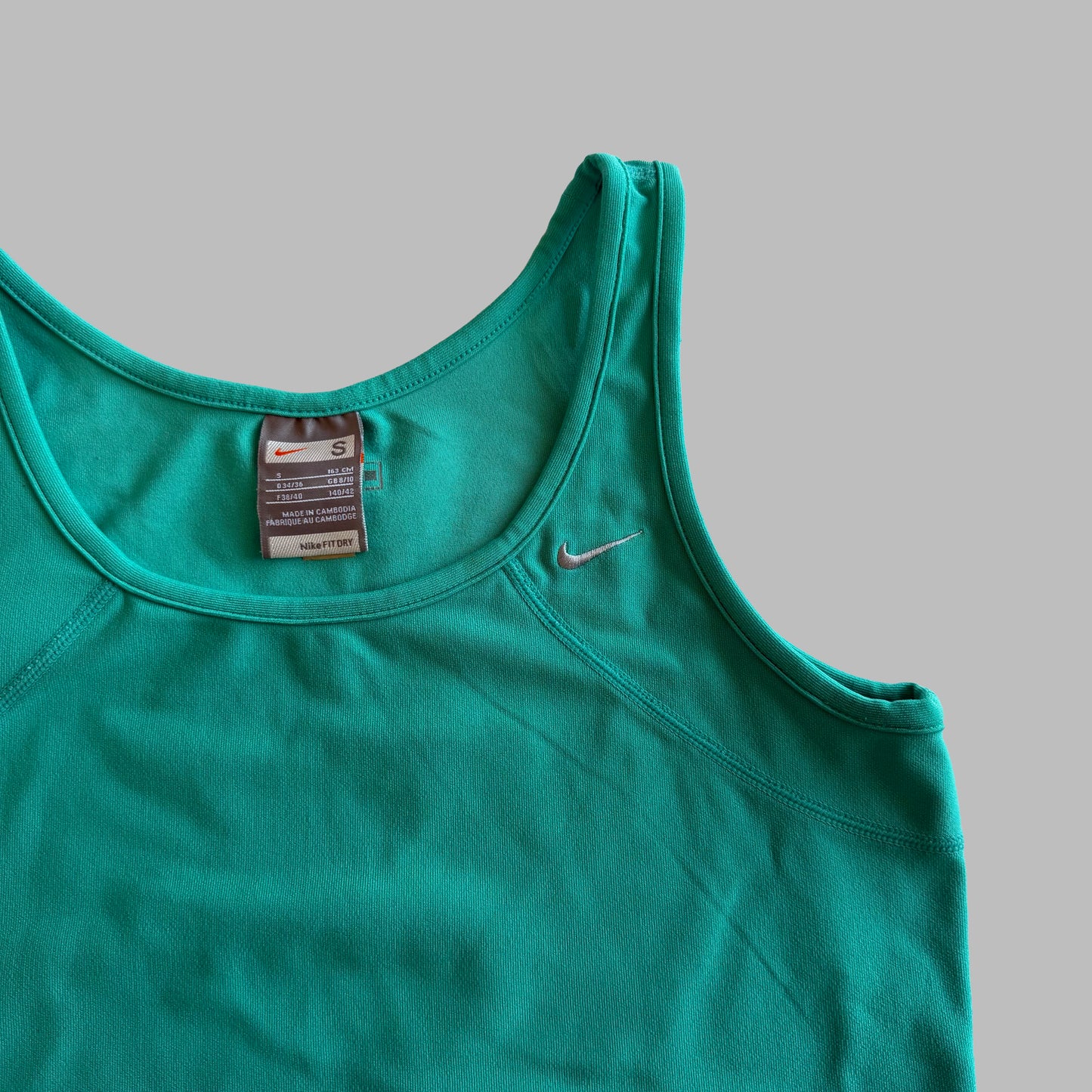 Y2K Nike Scoop Neck Activewear Tank - S
