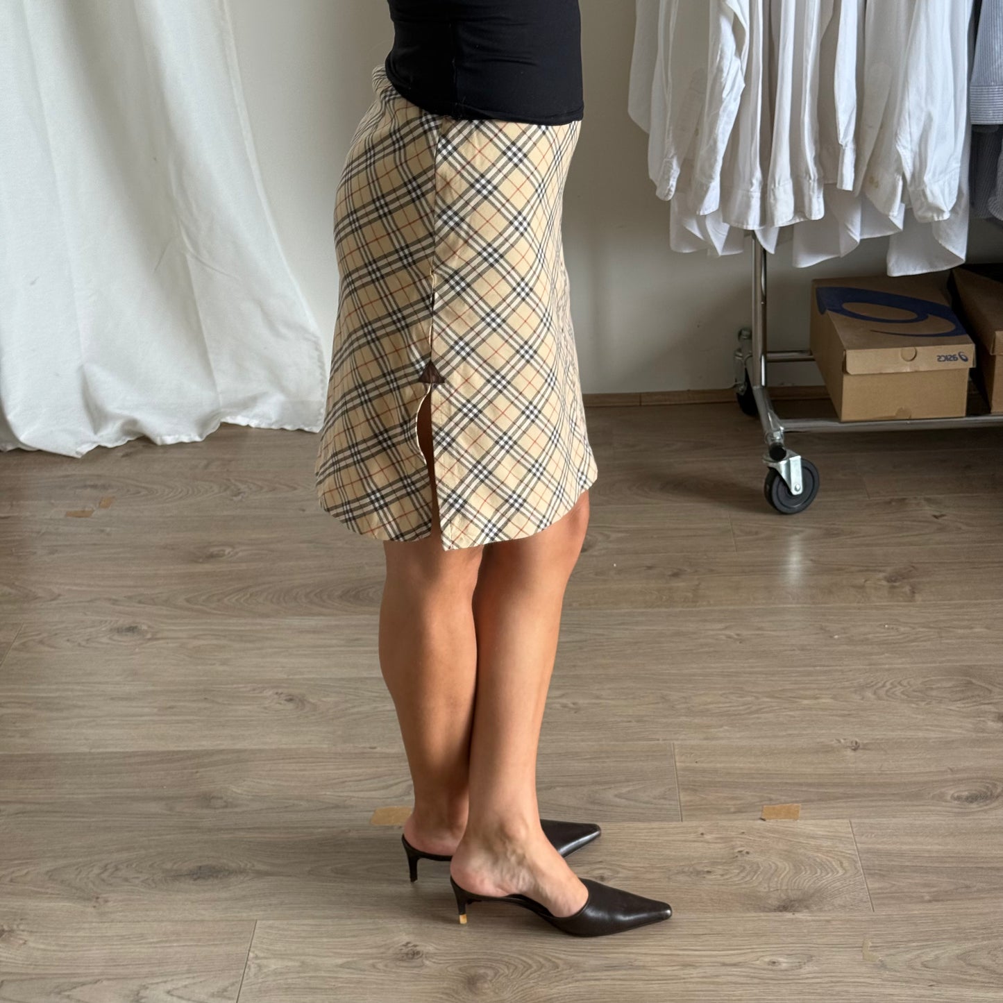 Burberry Midi Skirt - 26"