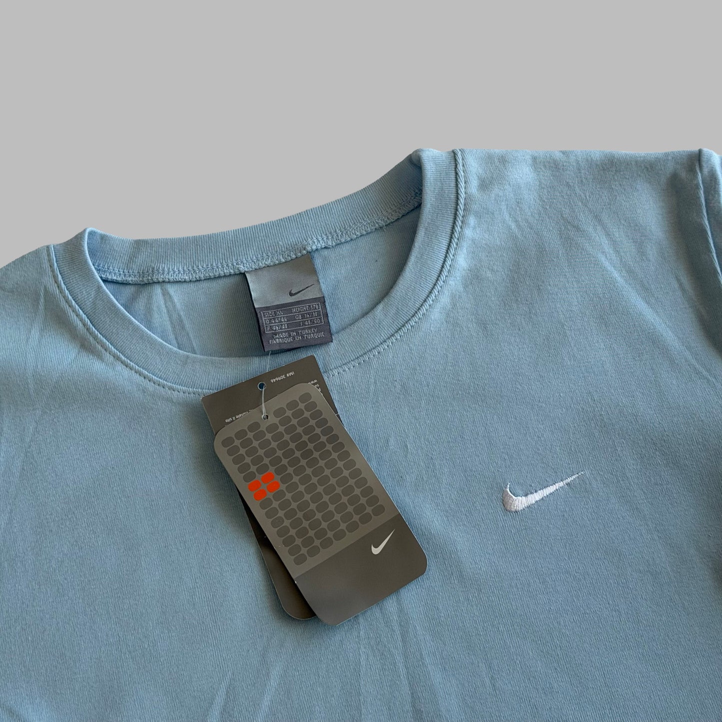 Y2K Nike Deadstock Heavyweight Tee - XL