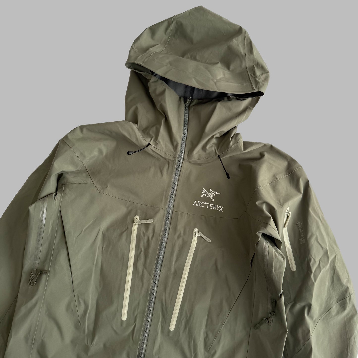 Arcteryx Alpha SV Jacket - Small