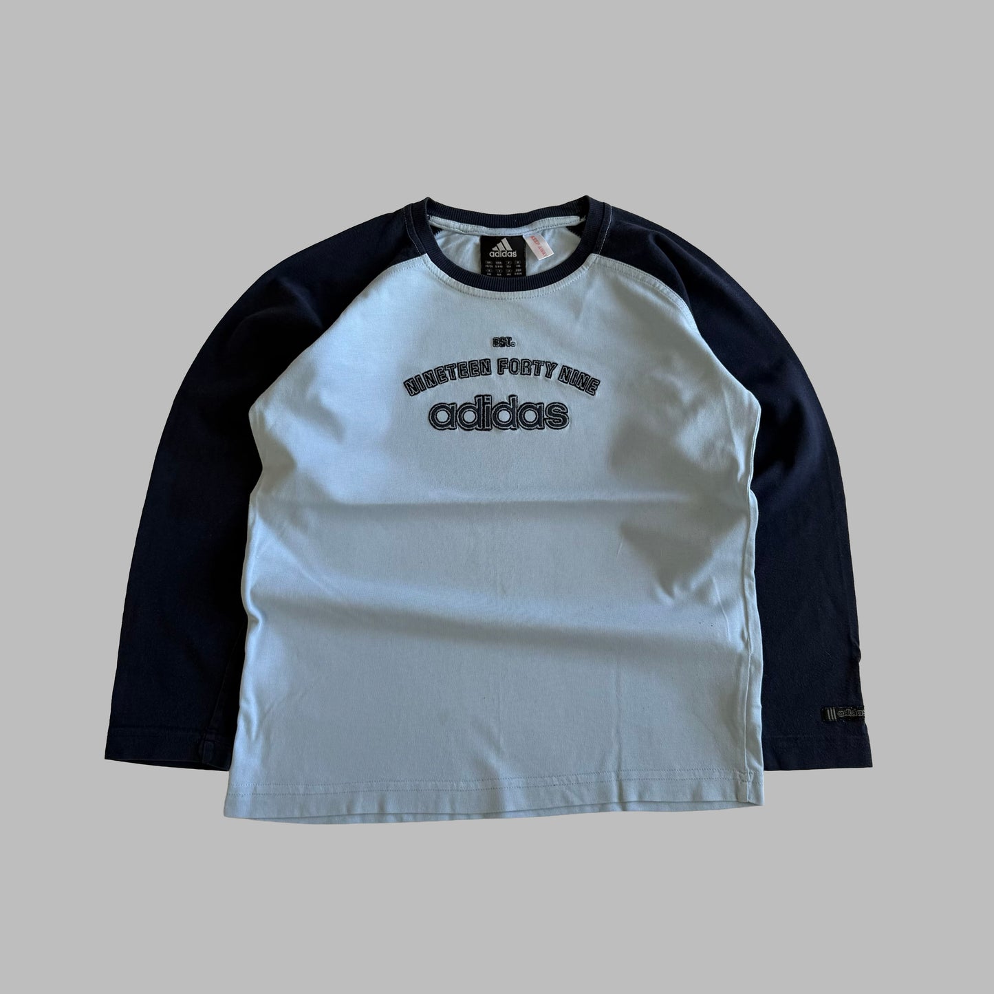 Y2K Adidas Raglan Long sleeve - S