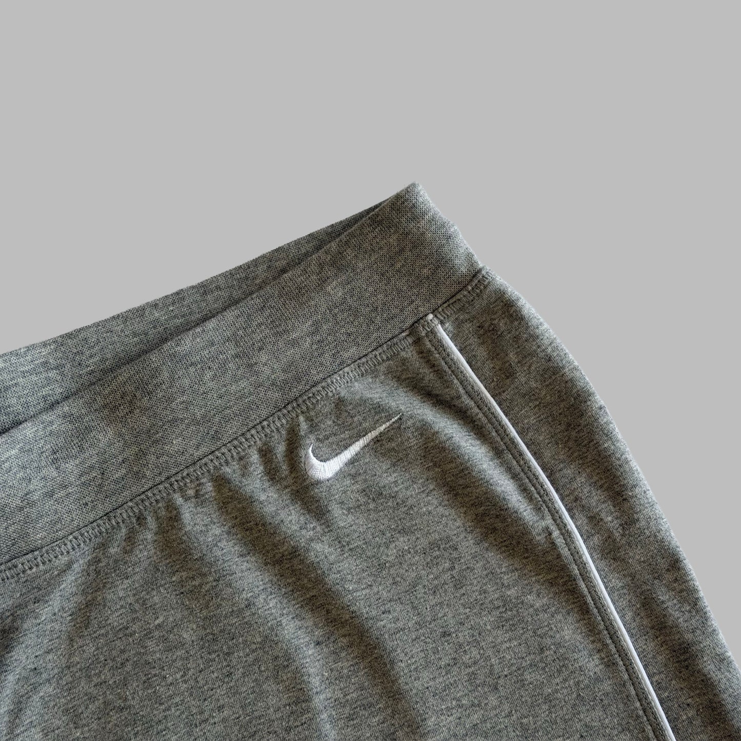 Y2K Nike Classic Swoosh Cotton Mini Shorts - M