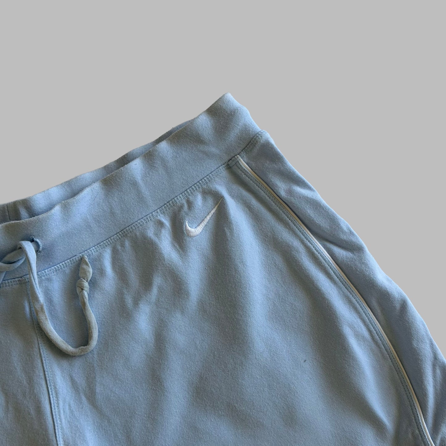 Y2K Nike Striped Cotton Mini Shorts - M