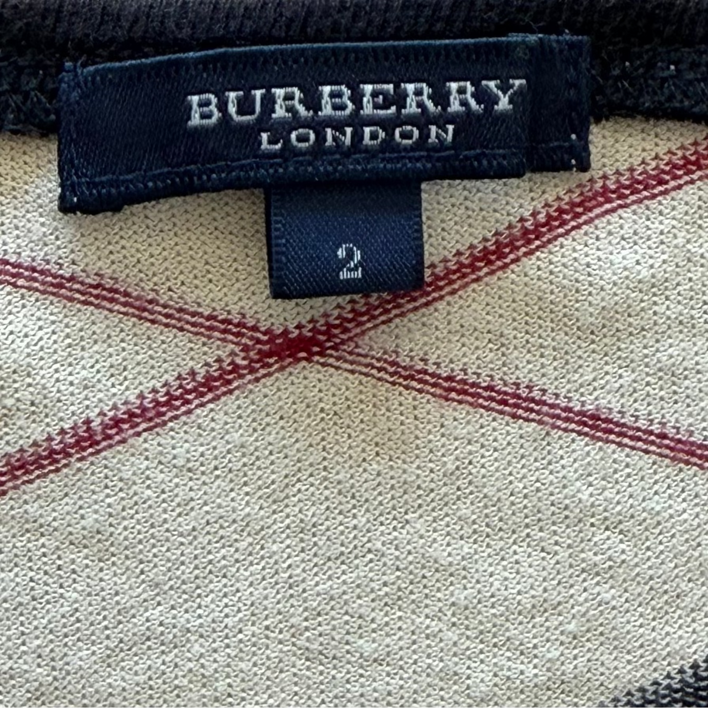 Y2K Burberry Nova Check T-Shirt - L