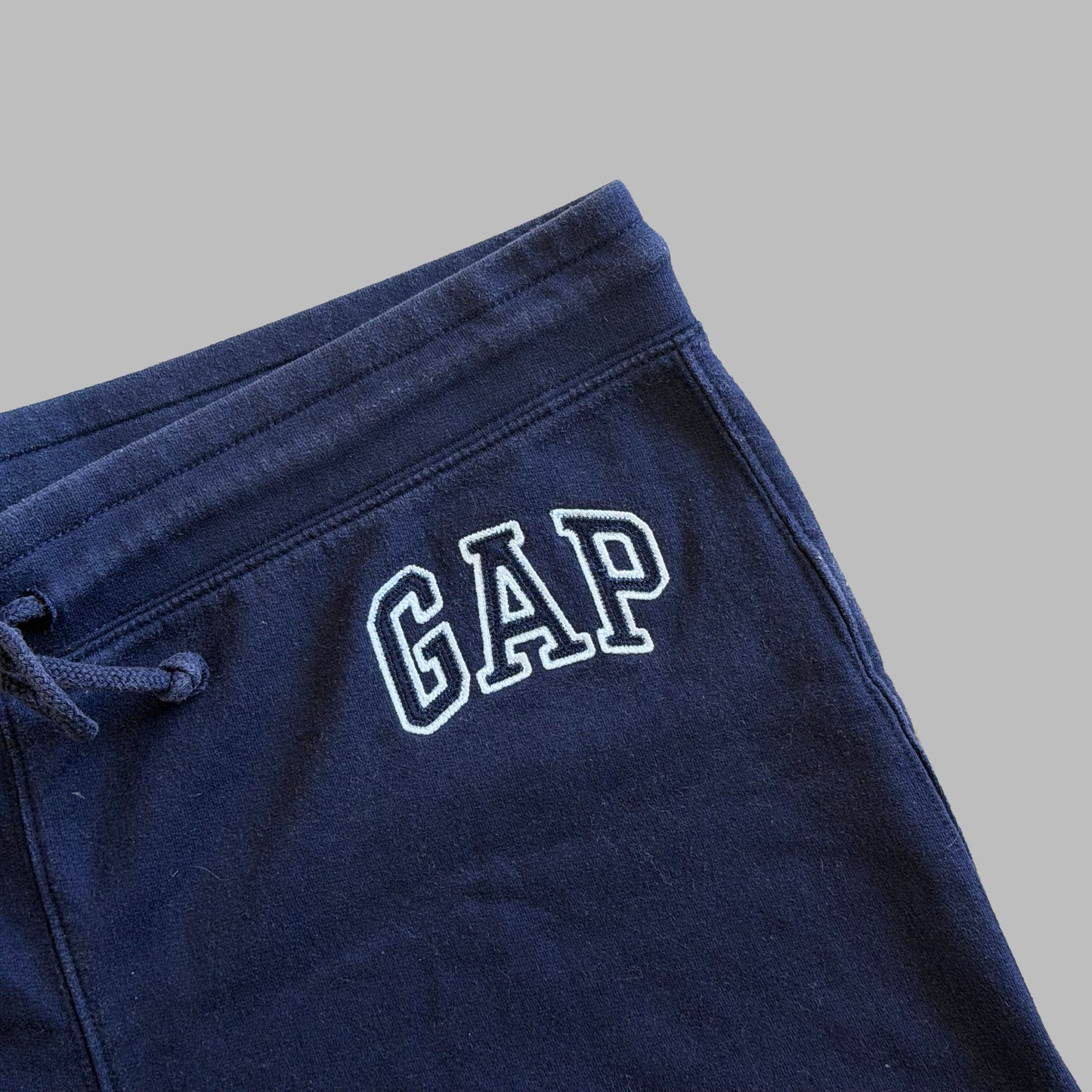 Y2K Gap Spell Out Mini Shorts - M