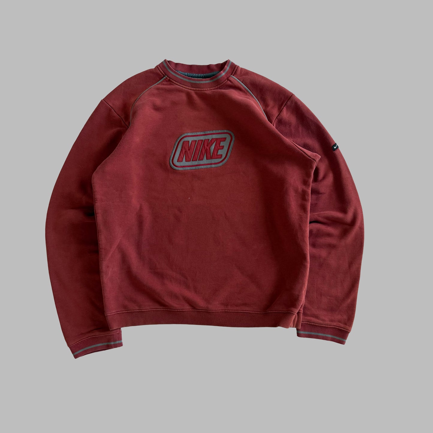 Y2K Nike Spell Out Sweatshirt - M