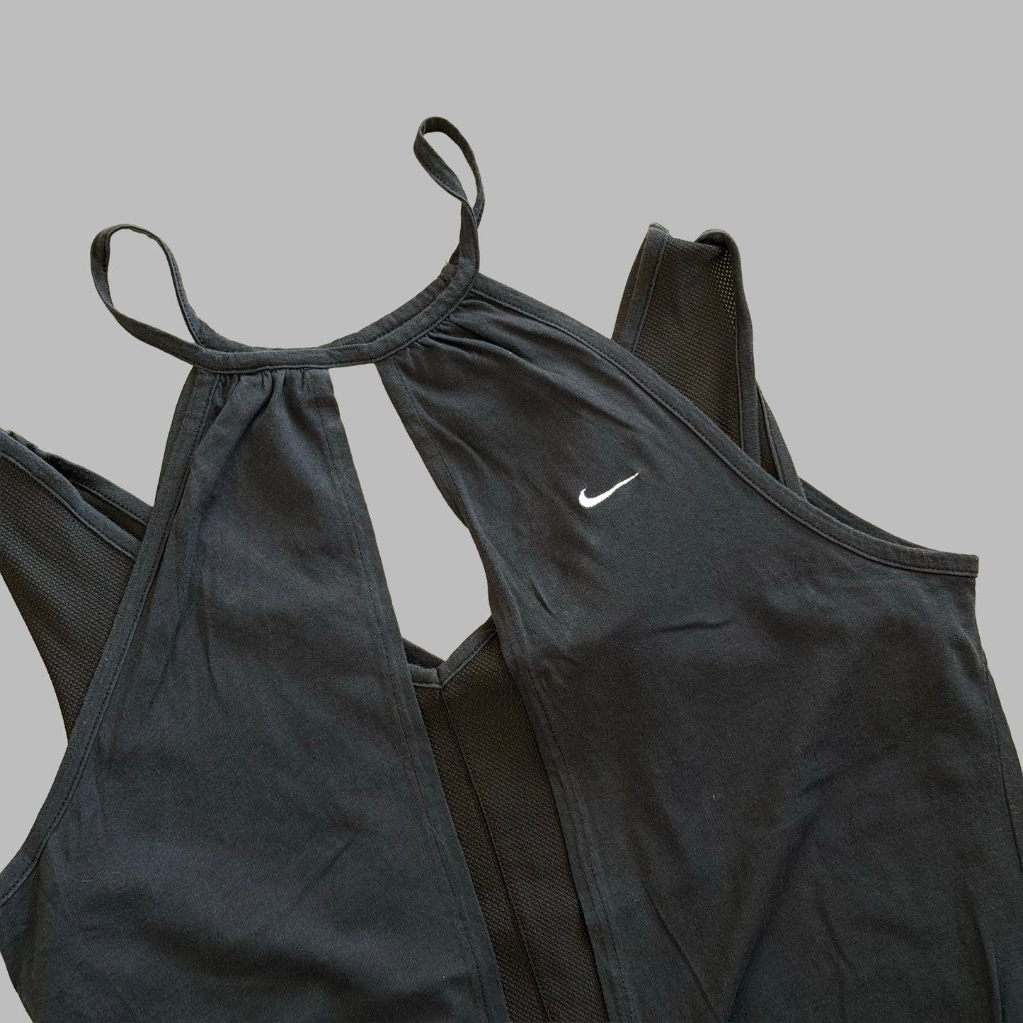 Y2K Nike Keyhole Activewear Top - S