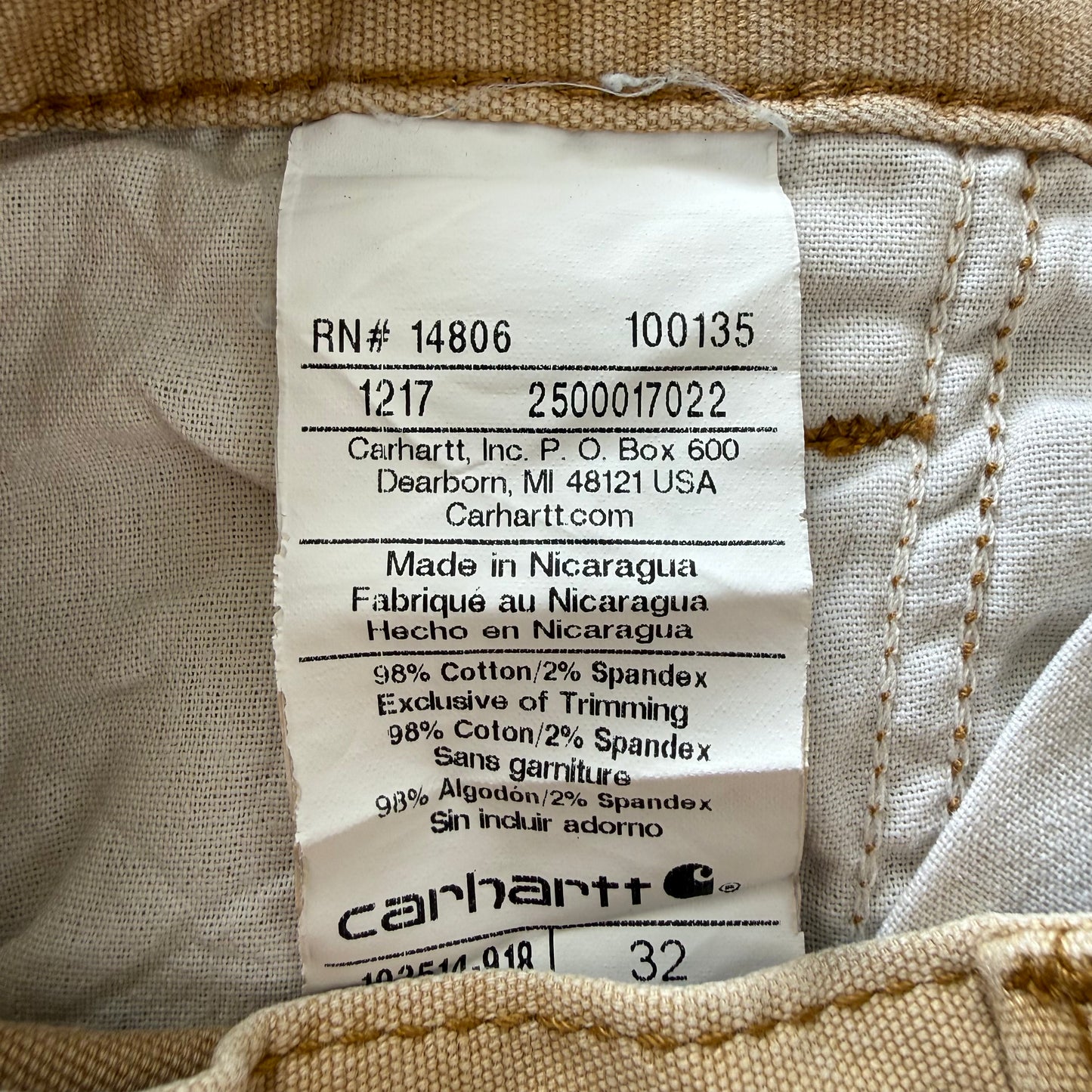 Carhartt Shorts - 32"