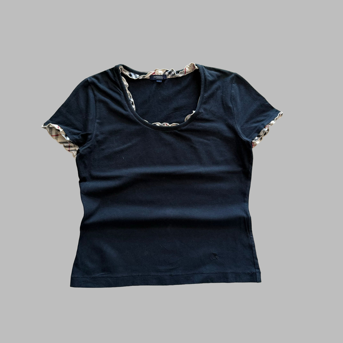 Y2K Burberry Ruffle Trim T-Shirt - L