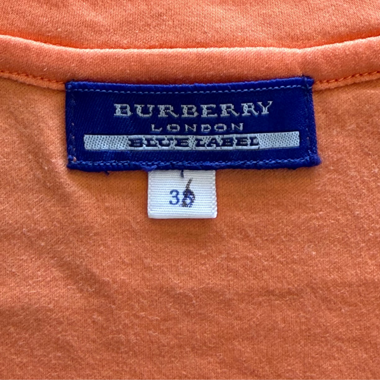 Y2K Burberry Lightweight Fitted T-Shirt - M