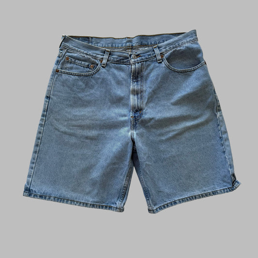 Levis Shorts - 36"