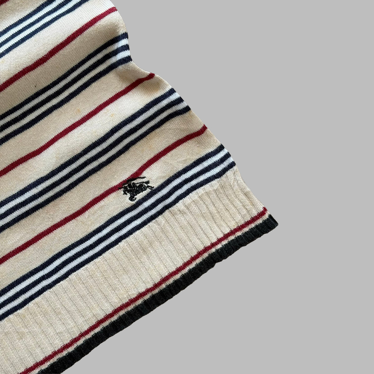 Y2K Burberry Striped Knit V-Neck Top - M/L