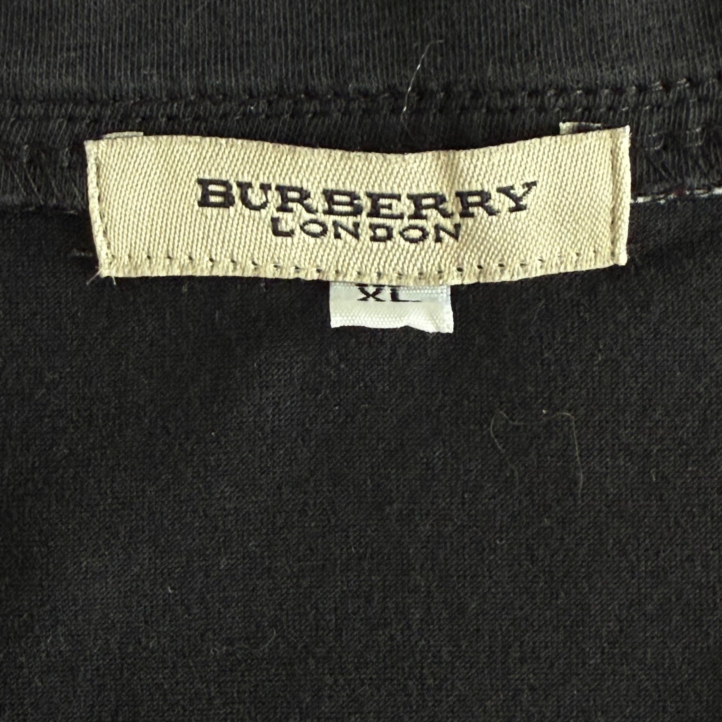 90s Burberry Beaded Low Cut T-Shirt - L