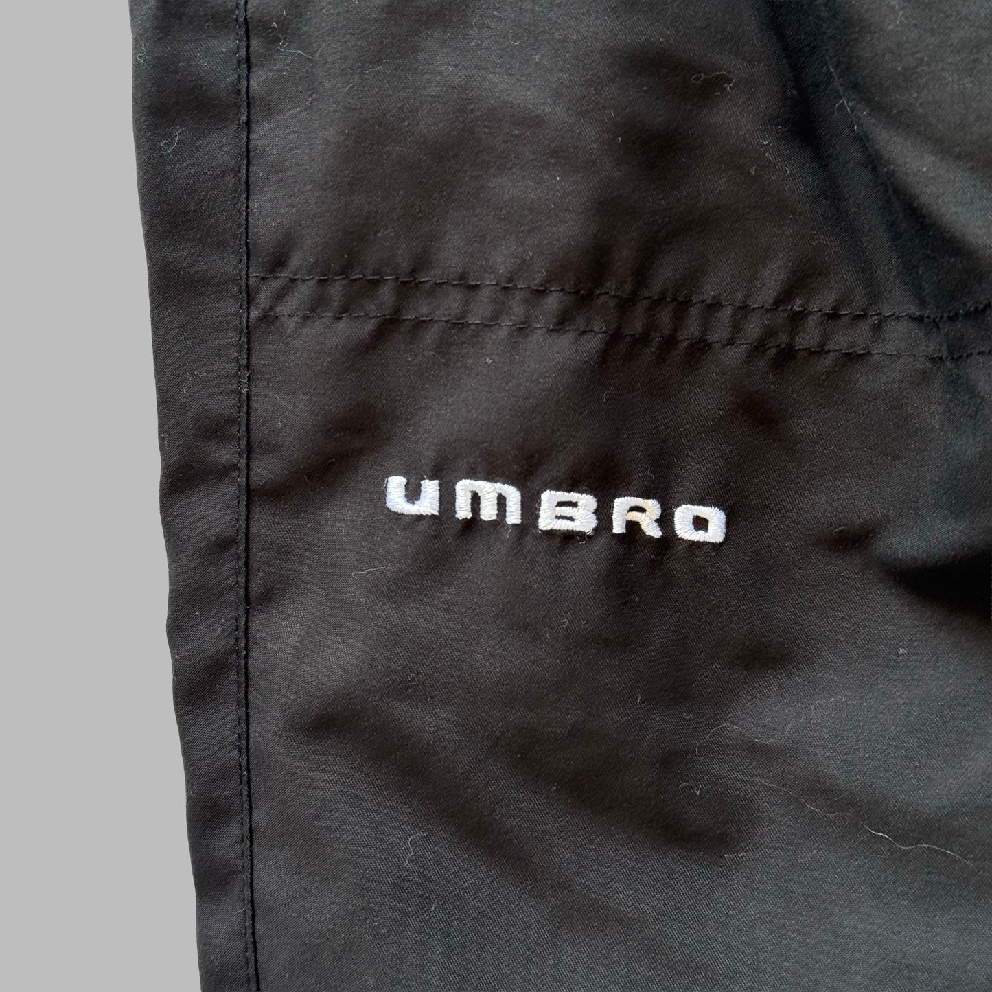 00s Umbro Baggy Track Pants - Medium