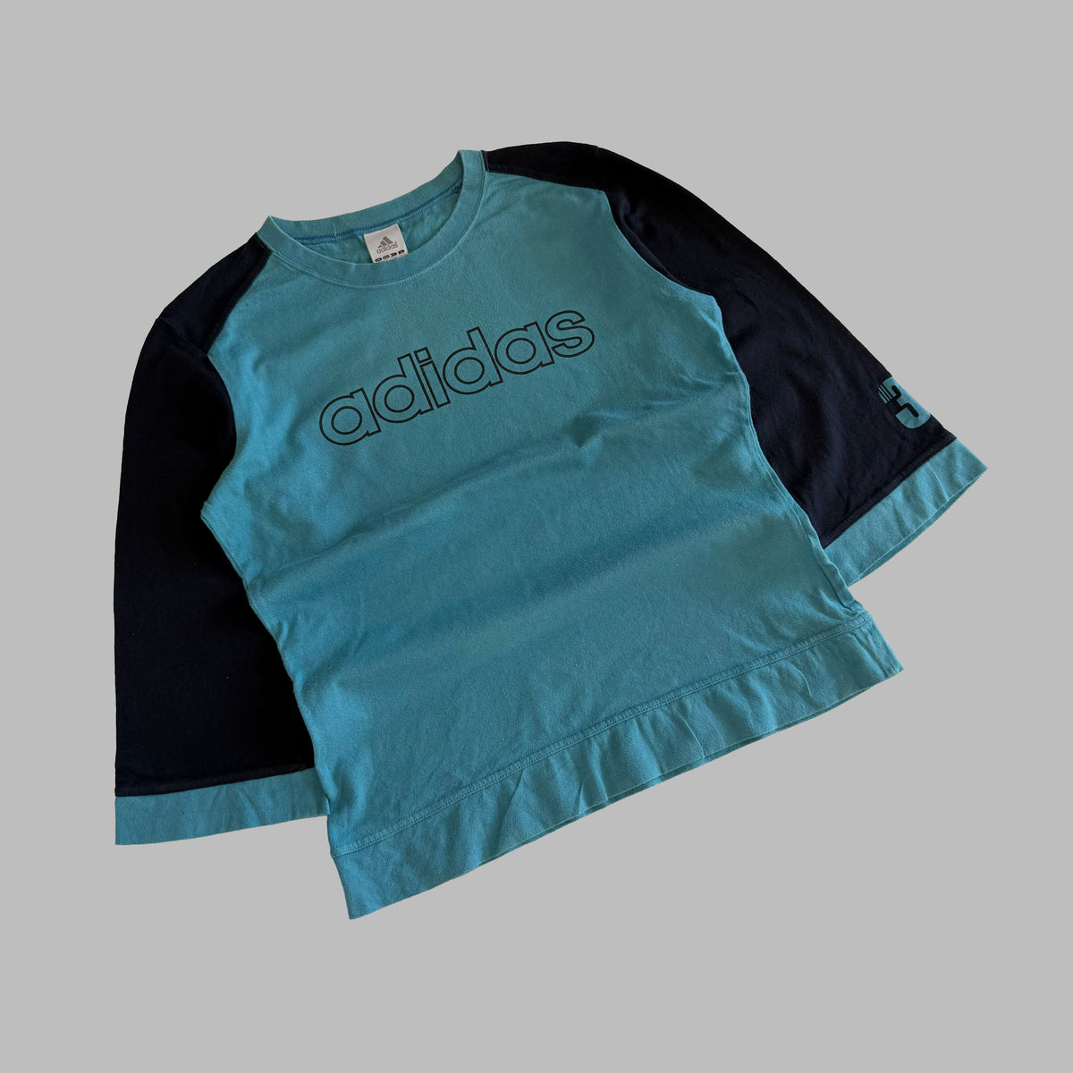 Y2K Adidas Raglan 3/4 Long Sleeve Top - M/L