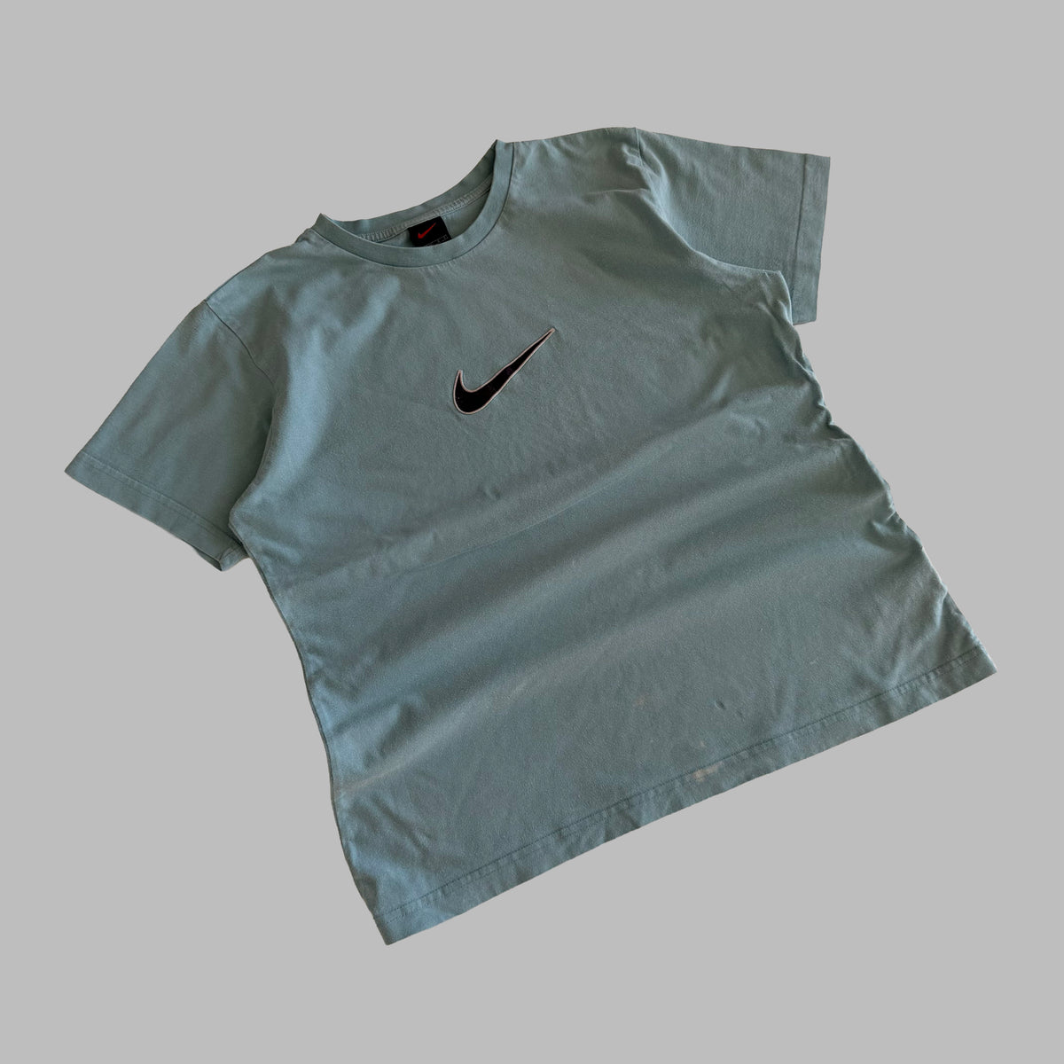 Y2K Nike Centre Swoosh T-Shirt - L