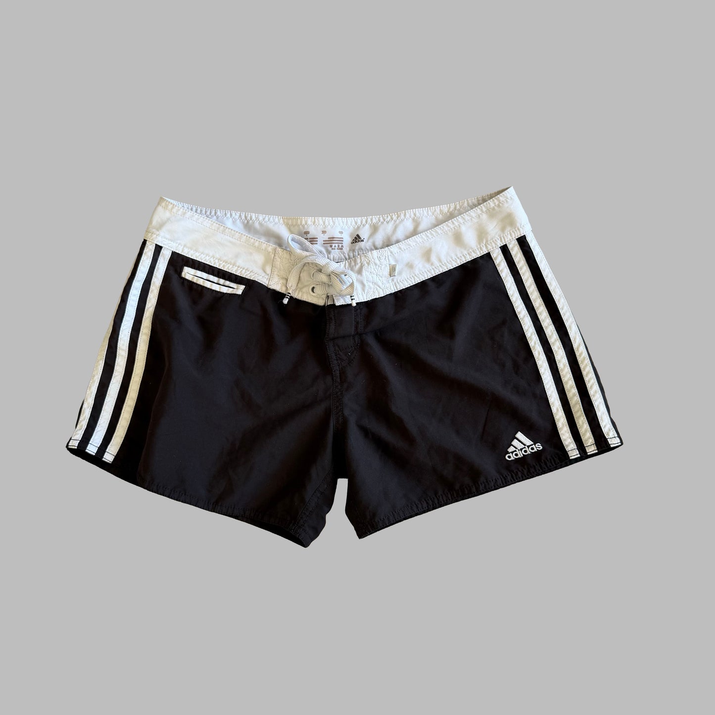 Y2K Adidas Lightweight Three Stripe Mini Shorts - M