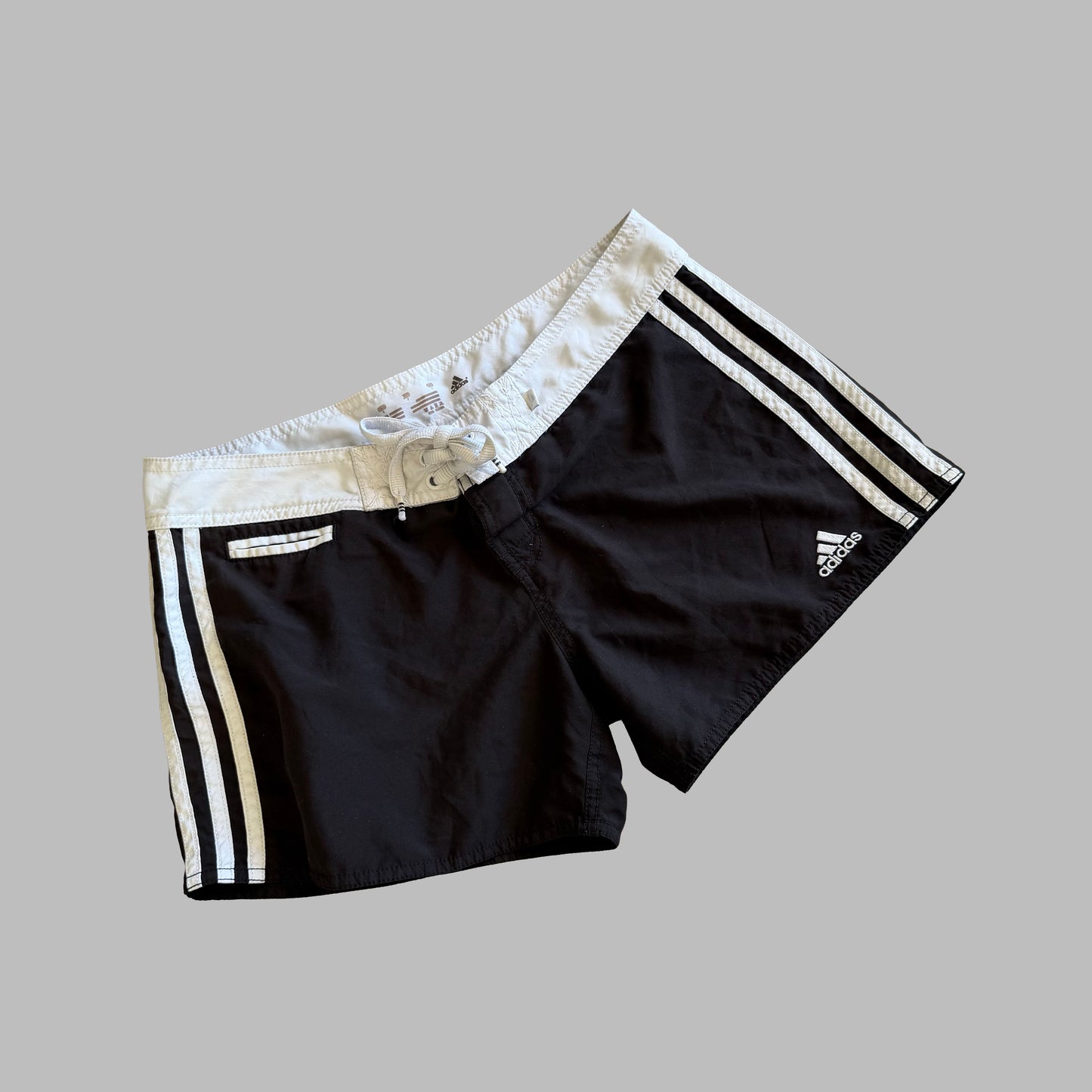 Y2K Adidas Lightweight Three Stripe Mini Shorts - M