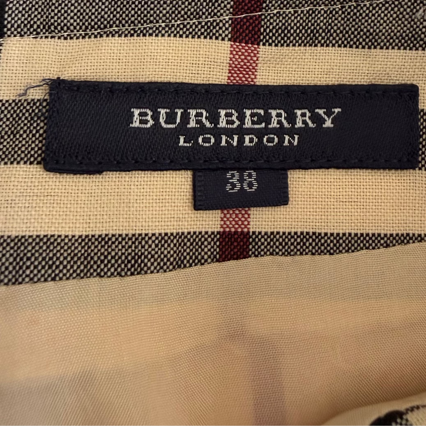 Y2K Burberry Nova Check Pleated Midi Skirt - 27"