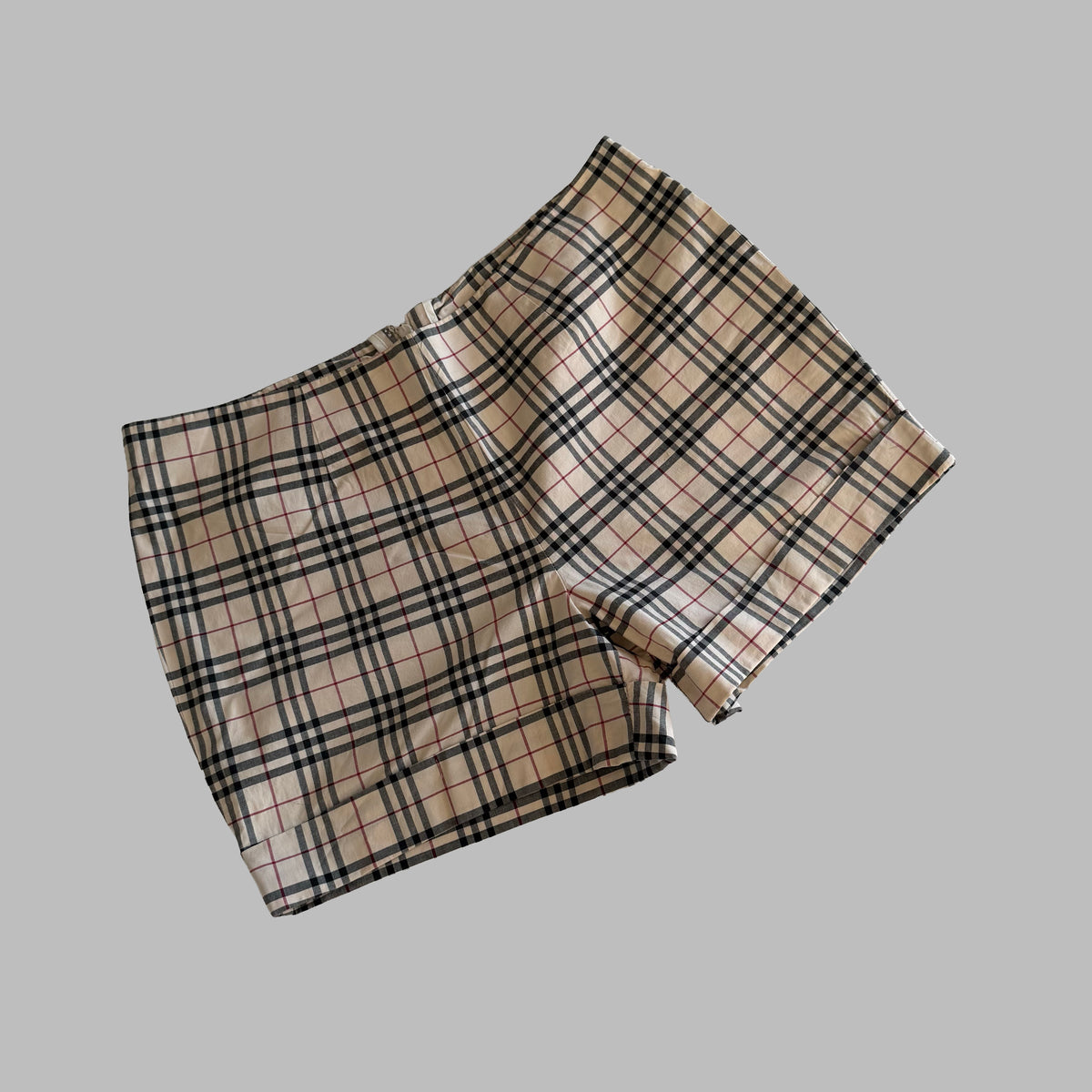 Y2K Burberry Nova Check Mini Shorts - 31"