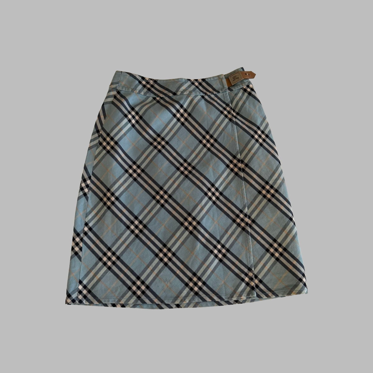 Y2K Burberry Midi Wrap Skirt - 27"