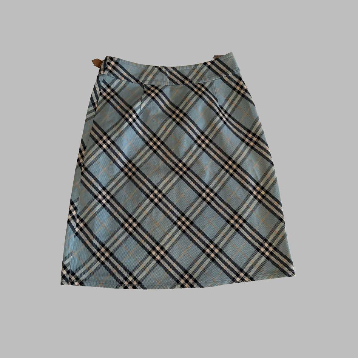 Y2K Burberry Midi Wrap Skirt - 27"