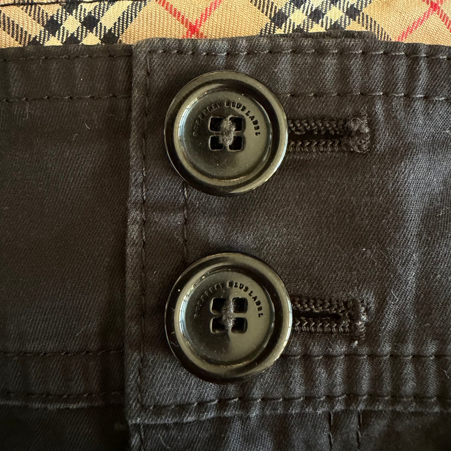 Y2K Burberry Blue Label Fold-Over Capris - 30"