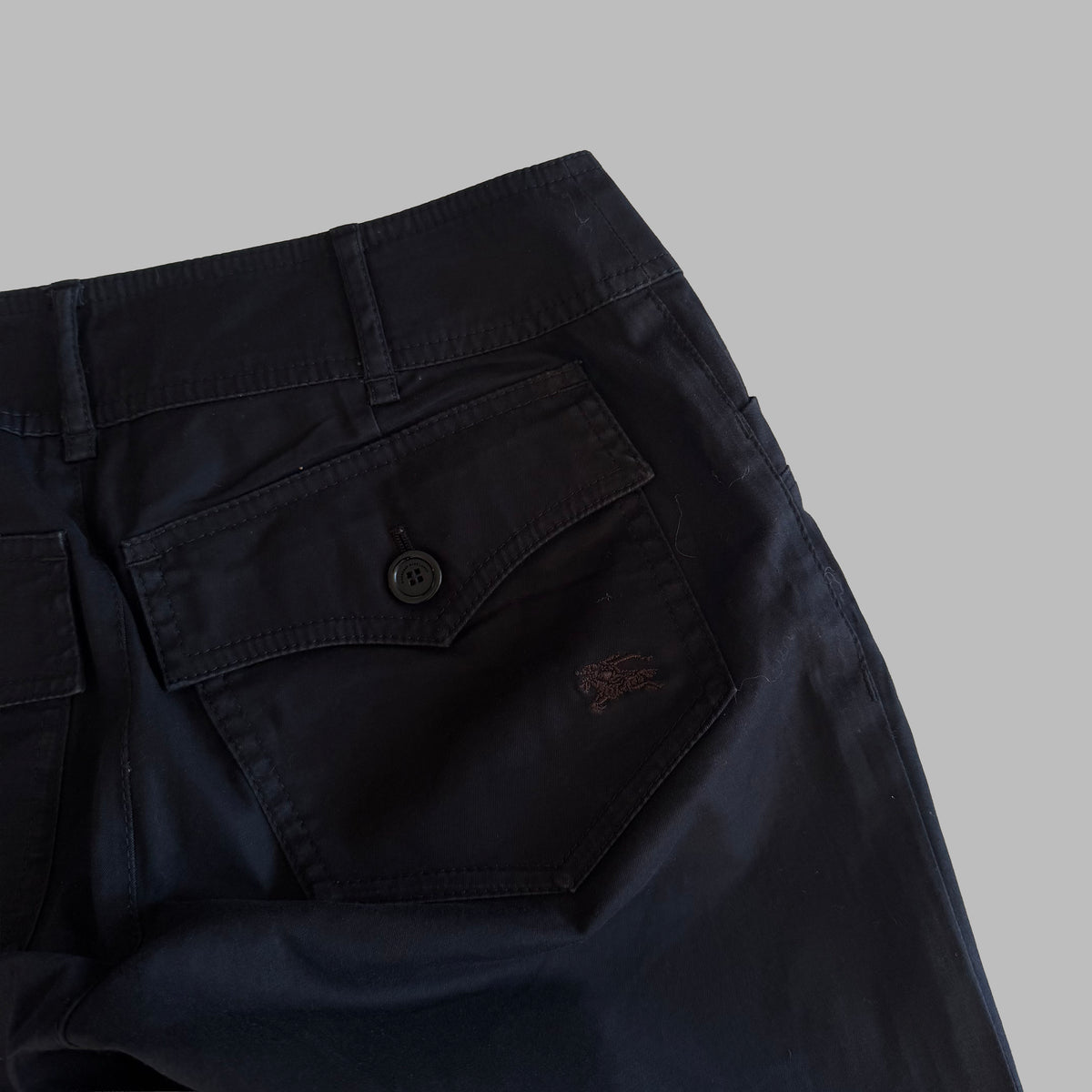 Y2K Burberry Blue Label Fold-Over Capris - 30"