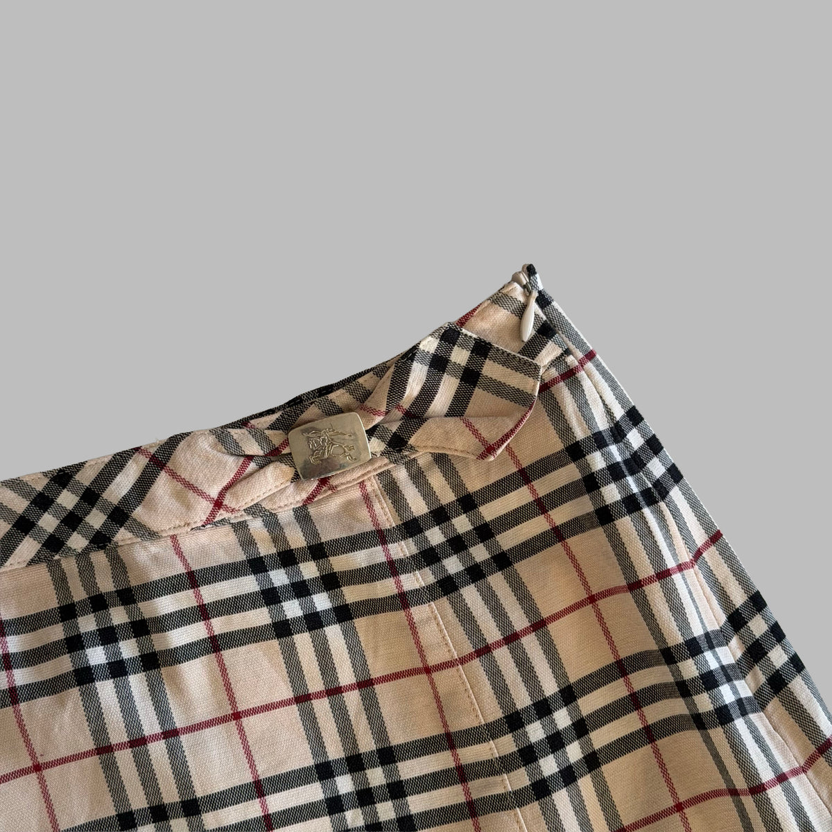 Y2K Burberry Pleated Mini Skirt - 26"