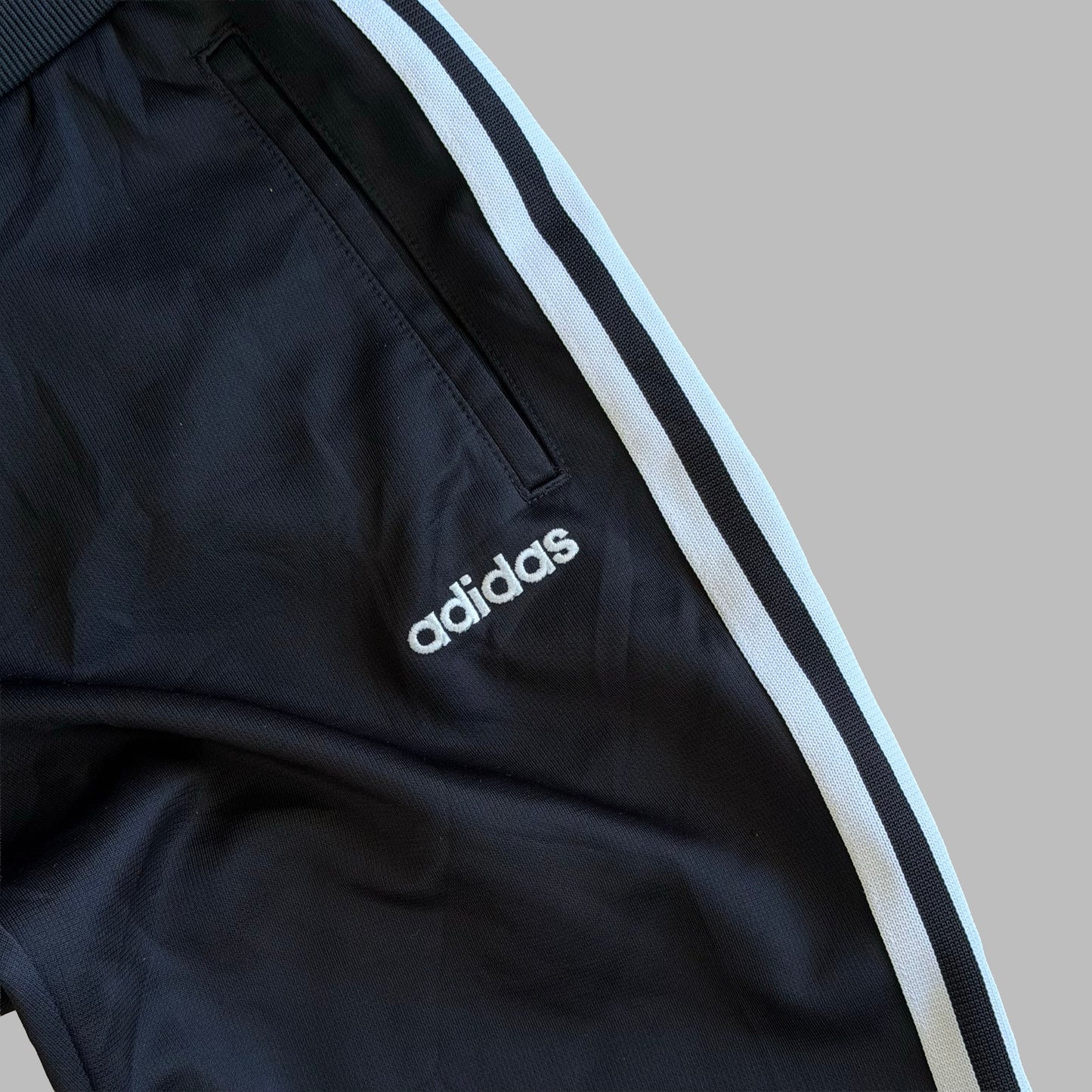 Y2K Adidas Three Stripe Capris - S