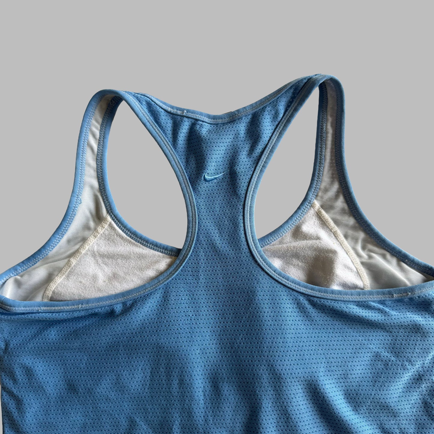 Y2K Nike Lightweight Racerback Activewear Top - S/M
