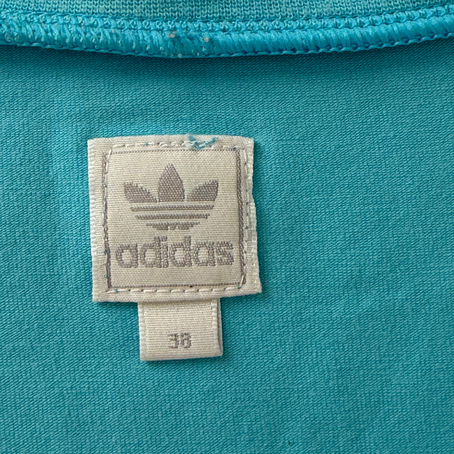 Y2K Adidas V-Neck Top - M