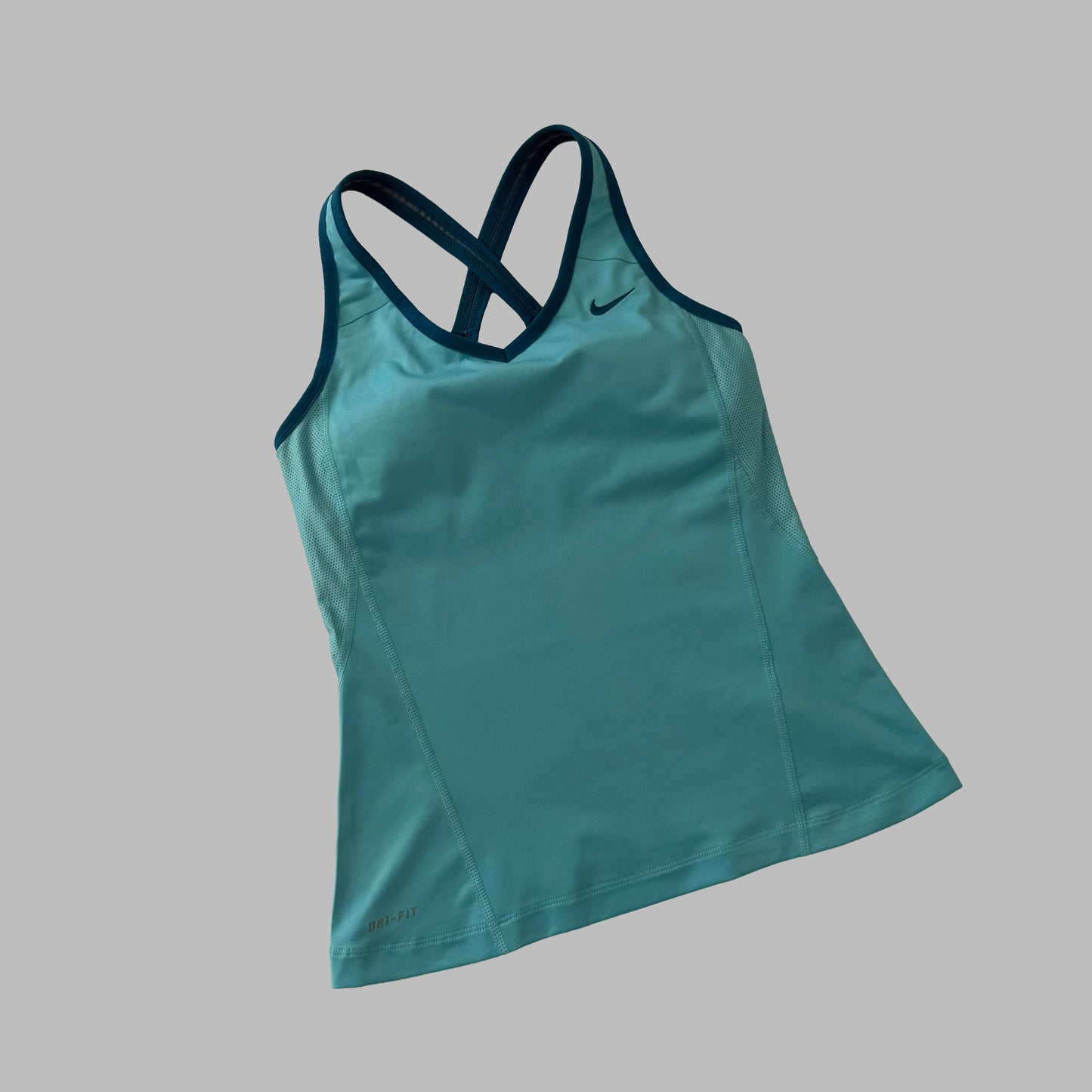 Y2K Nike Low Cut Racer Back Tank - M