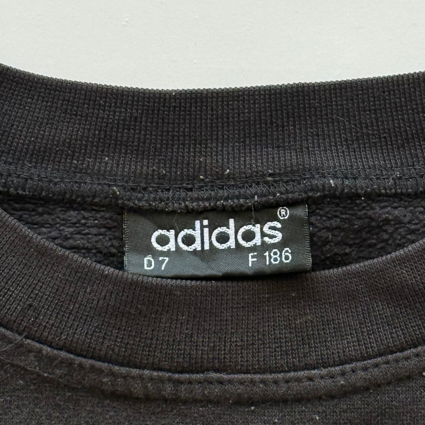 90s Adidas Sweatshirt - Large