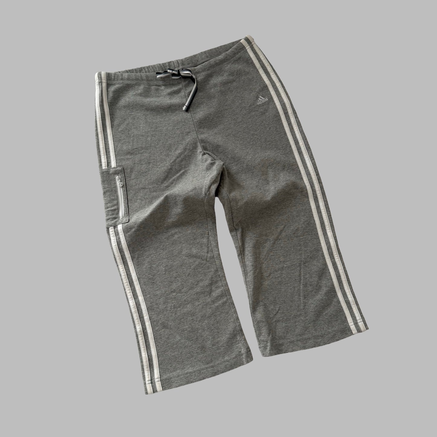 Y2K Adidas Three Stripe Cotton Capris - M