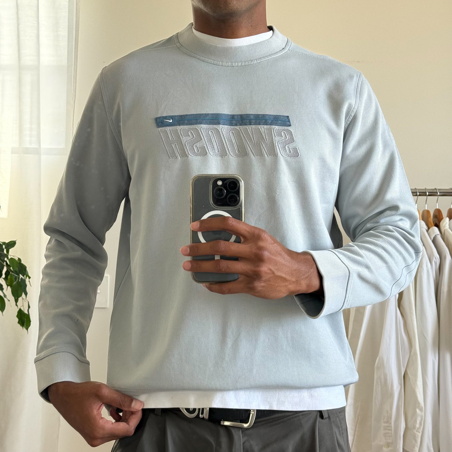 Nike Swoosh Sweatshirt - Large