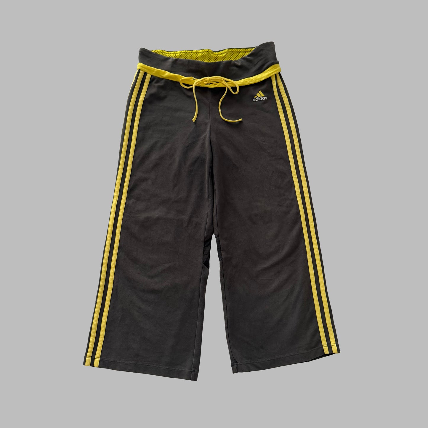 Y2K Adidas Three Stripe Wide Leg Activewear Capris - S