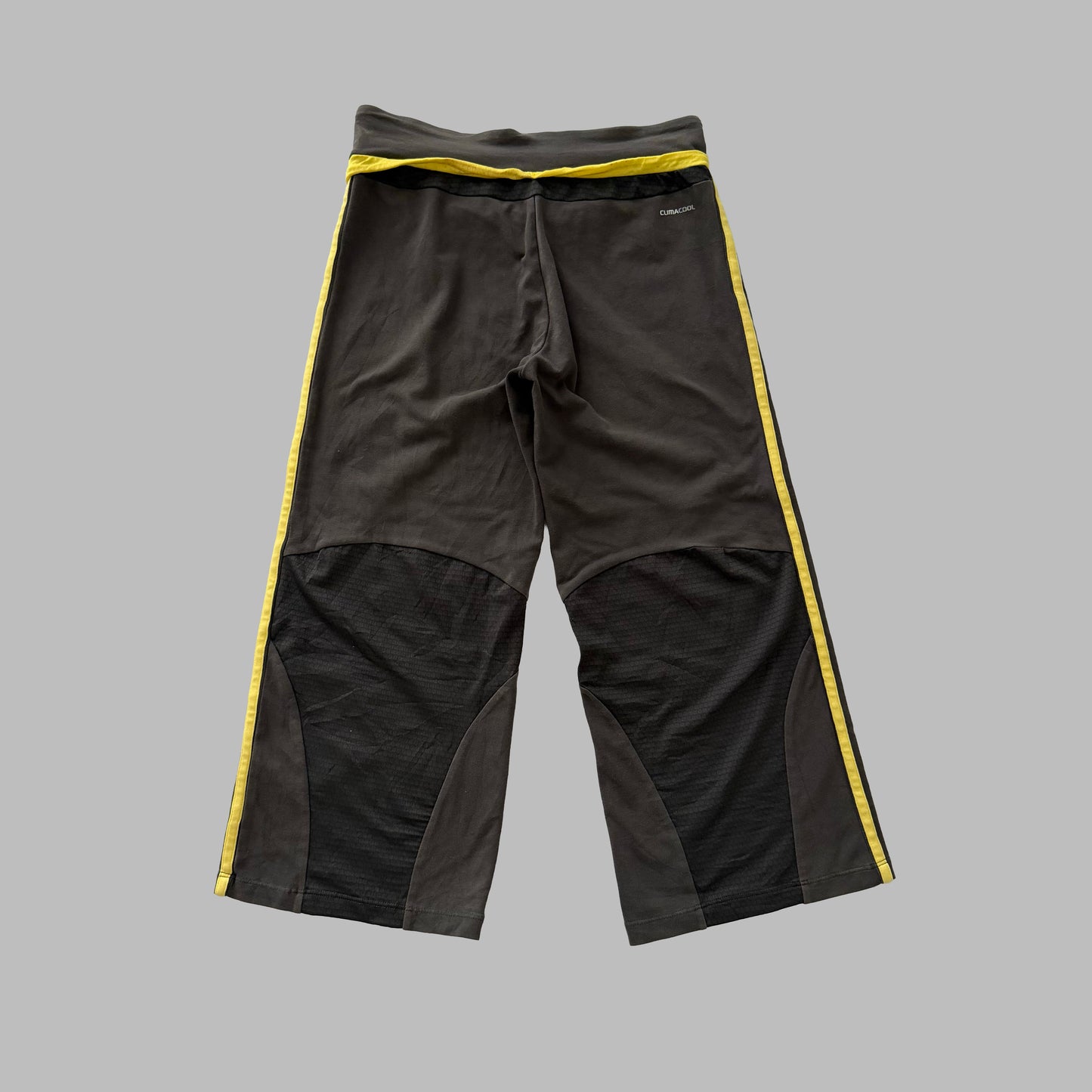 Y2K Adidas Three Stripe Wide Leg Activewear Capris - S