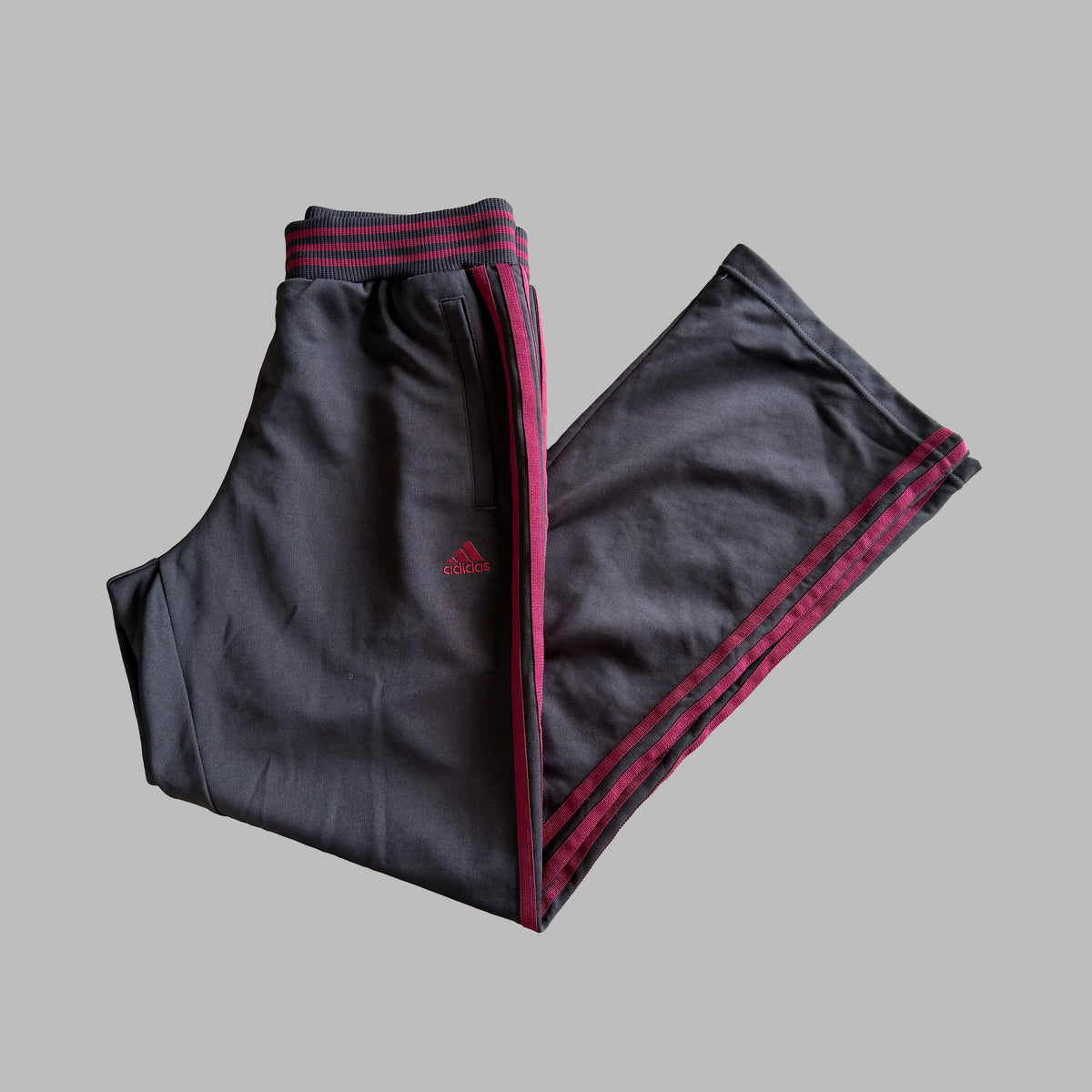 Y2K Adidas Three Stripe Track Pants - M
