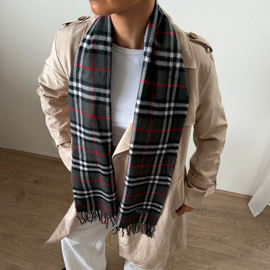 90s Burberry Lambswool Check Scarf