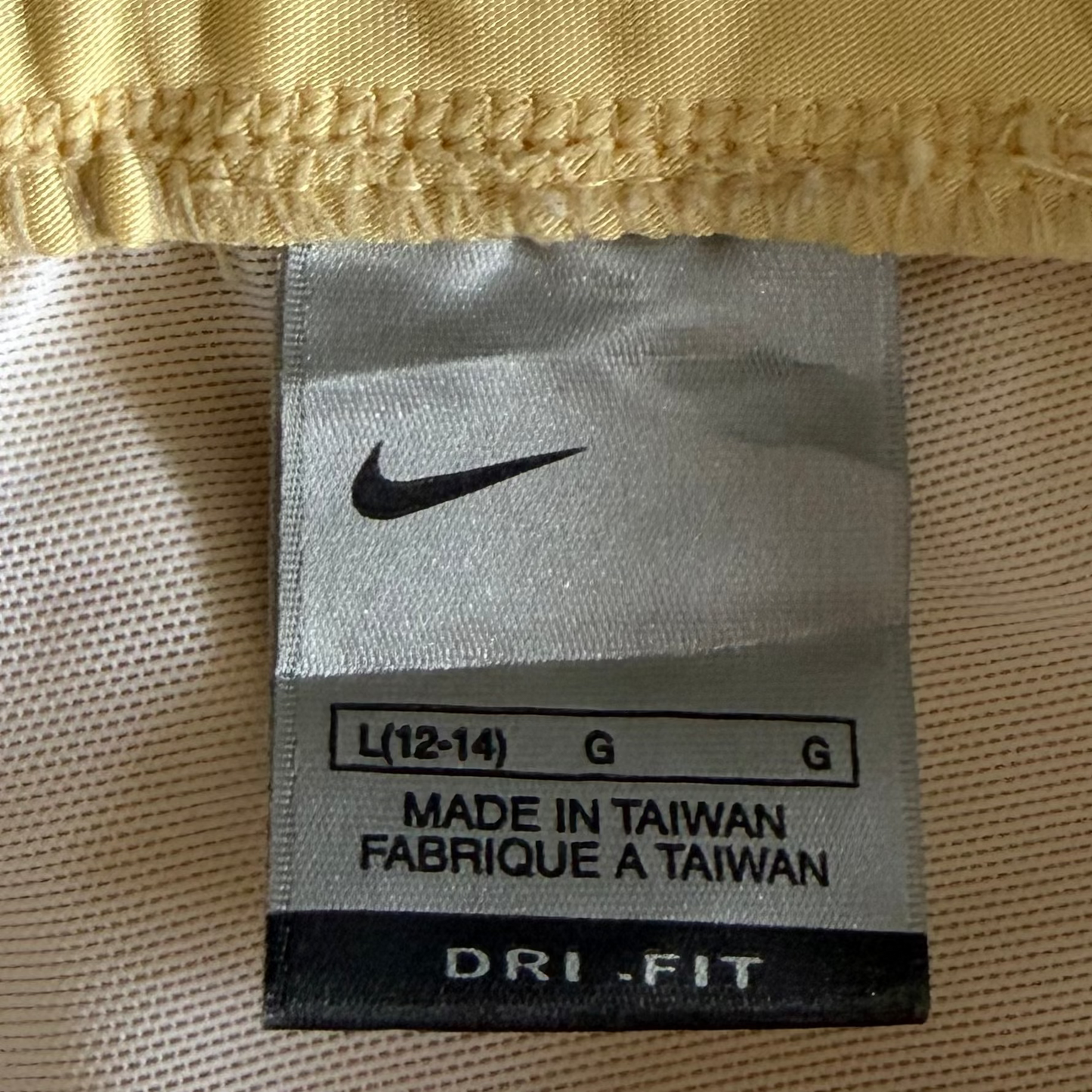 Y2K Nike Minimal Activewear Tank - M/L