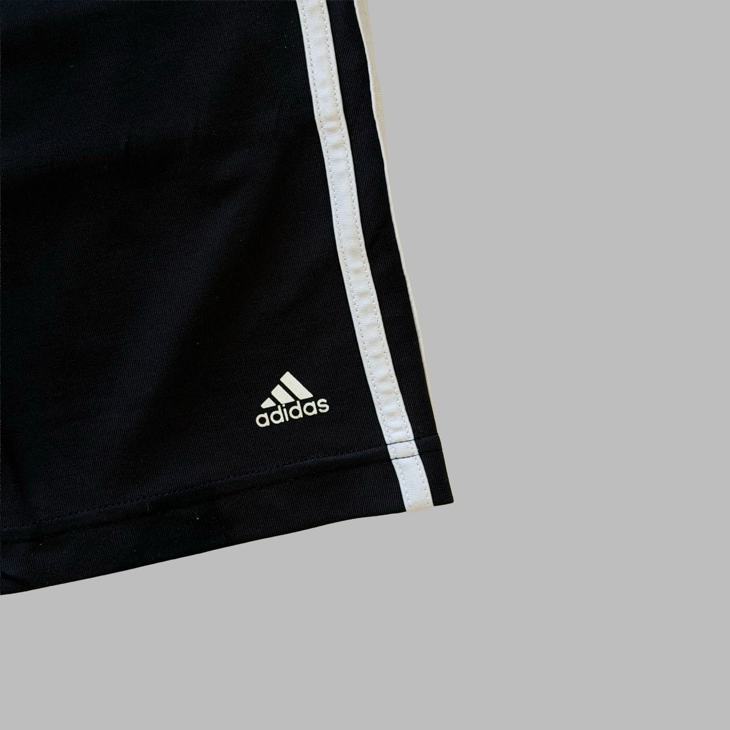 Y2K Adidas Three Stripe Activewear Capris - M