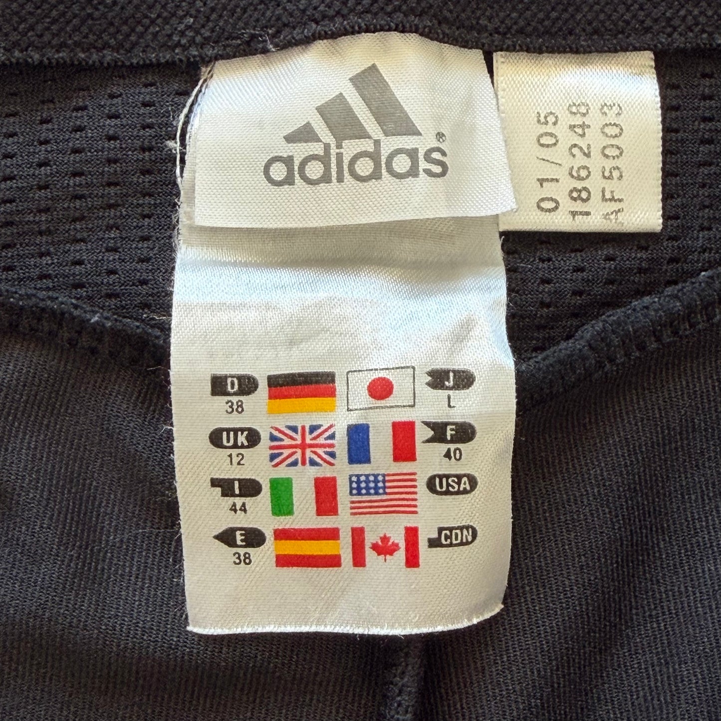 Y2K Adidas Three Stripe Activewear Capris - M