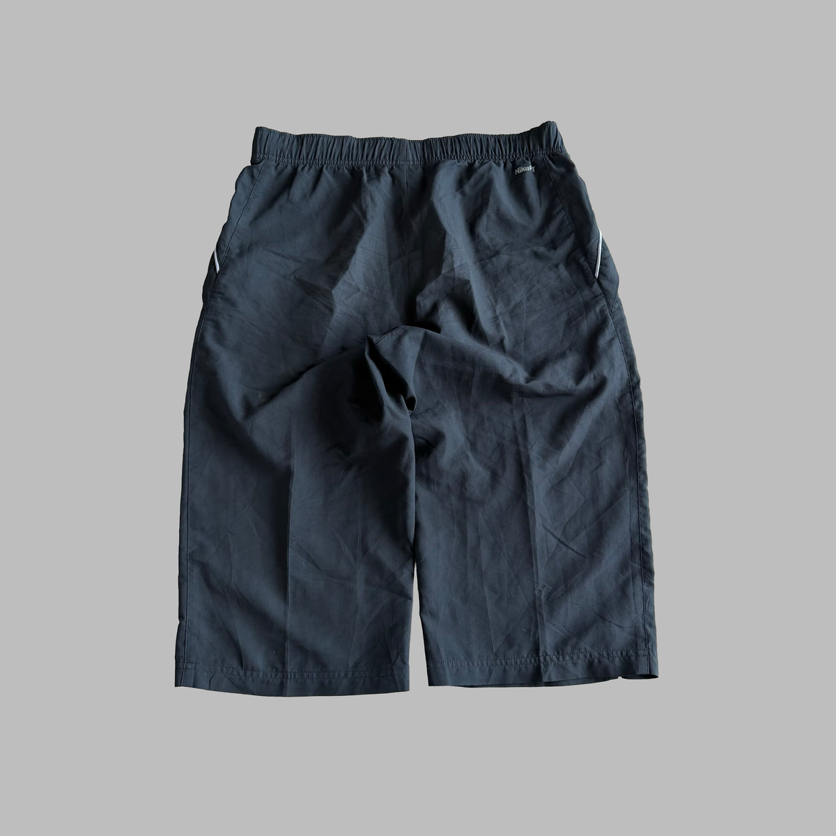 Y2K Nike Striped Capris - M