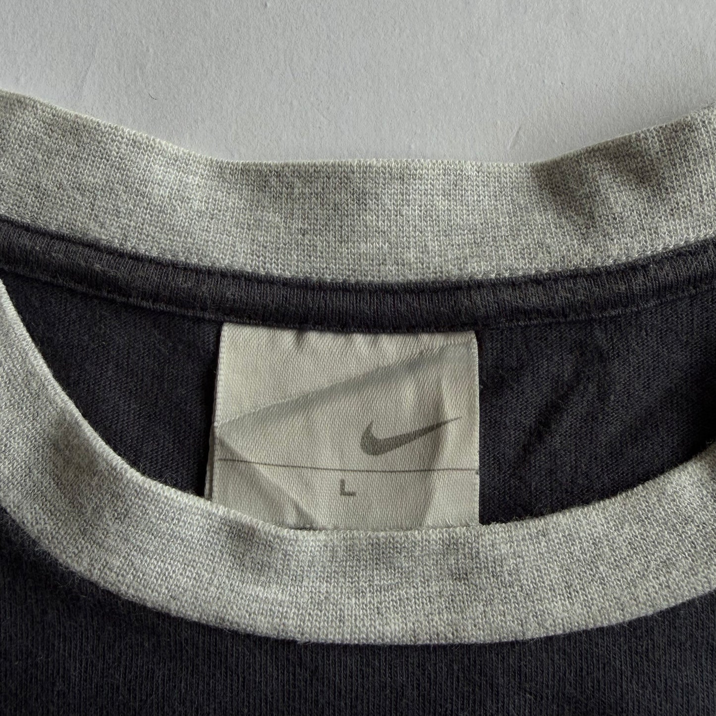 Y2K Nike Centre Swoosh Ringer Tee - L
