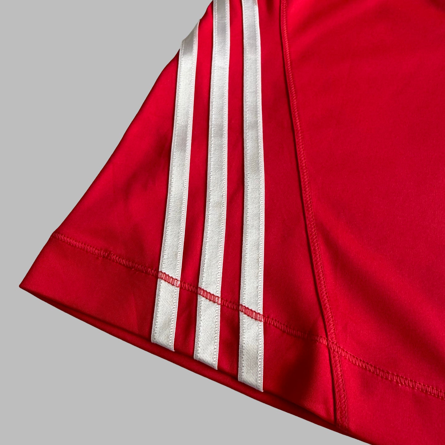 Y2K Adidas Three Stripe Activewear Top - S/M