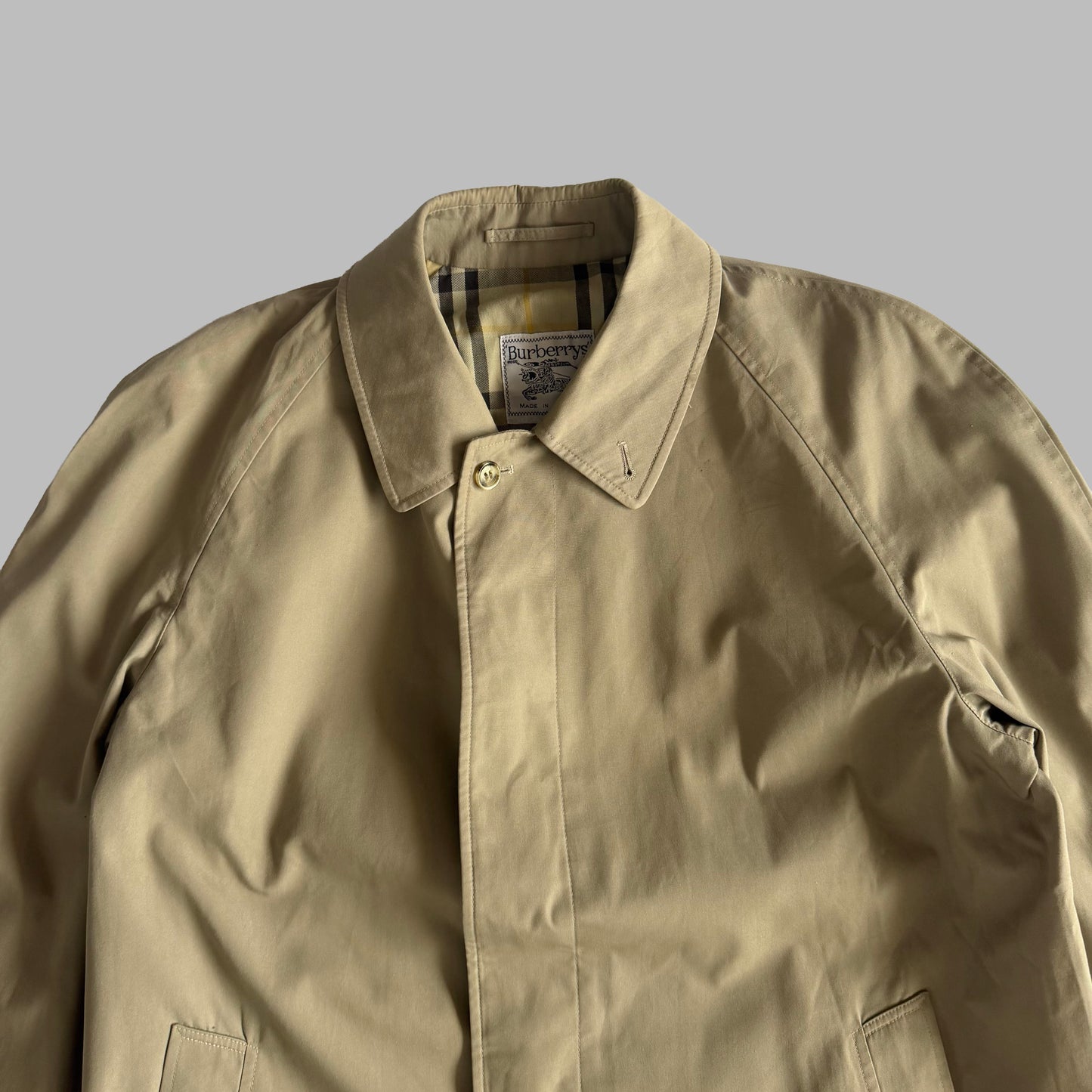 90s Burberry Trench Coat - M